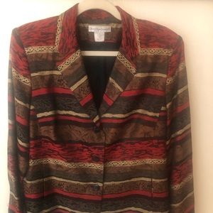 Draper’s & Damon’s multicolor jacket/blazer.